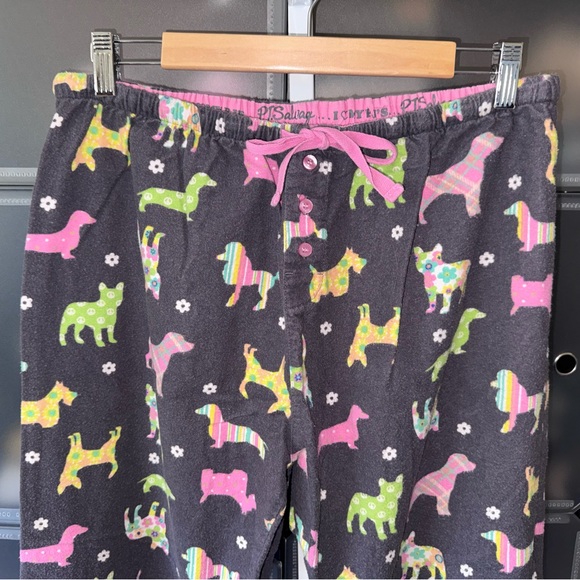 PJ Salvage Flannel Pajama Set in Gray with Multicolored Dog Silhouettes Wns L - Picture 8 of 15